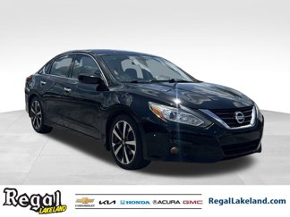 Used 2017 Nissan Altima 2.5 SR image 1