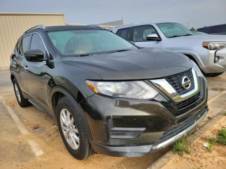 Used 2017 Nissan Rogue SV w/ SV Family Package image 1