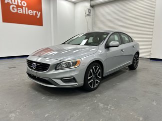 Used 2017 Volvo S60 T5 Dynamic image 1