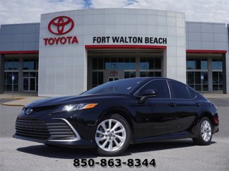 Certified 2023 Toyota Camry LE image 1