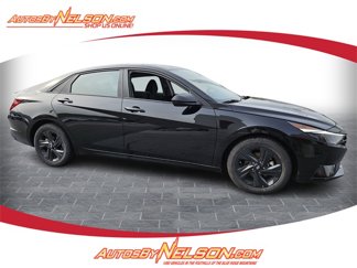 Used 2023 Hyundai Elantra SEL image 1