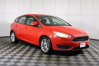 Used 2015 Ford Focus SE w/ Equipment Group 201A image 1