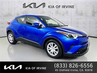 Used 2019 Toyota C-HR LE image 1