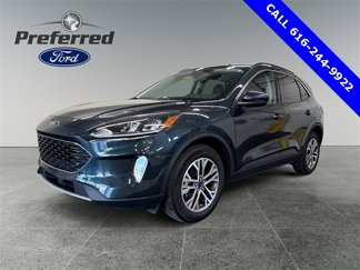 Used 2022 Ford Escape SEL image 1