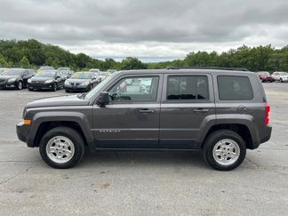 Used 2016 Jeep Patriot Sport w/ Power Value Group image 1