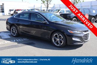 Used 2021 Chevrolet Malibu LT image 1