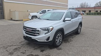 Used 2019 GMC Terrain SLT image 1
