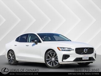 Used 2023 Volvo S60 T8 Plus image 1