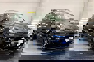 Used 2018 Tesla Model 3 image 1