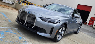Used 2025 BMW i4 eDrive40 w/ Parking Assistance Package image 1