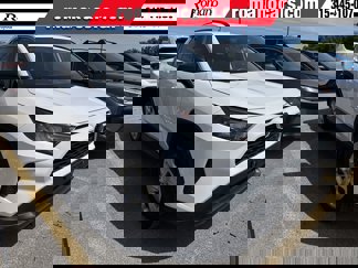Used 2020 Toyota RAV4 LE image 1