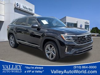 Used 2024 Volkswagen Atlas Cross Sport SEL R-Line image 1