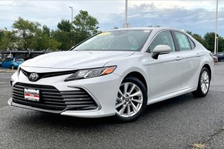 Used 2024 Toyota Camry LE w/ Convenience Package image 1