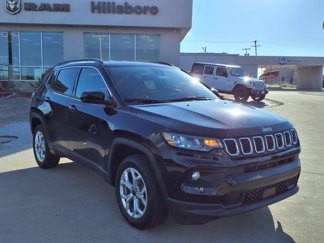New 2025 Jeep Compass Latitude image 1