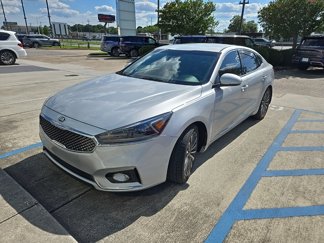Used 2018 Kia Cadenza Premium image 1