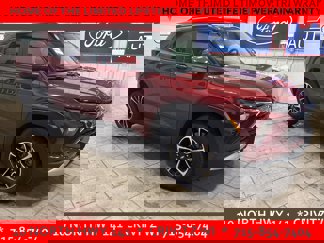 Used 2024 Chevrolet TrailBlazer LT w/ Driver Confidence Package image 1