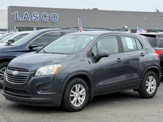 Used 2016 Chevrolet Trax LS image 1