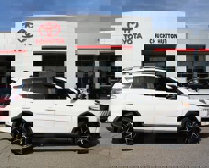 Used 2016 Toyota RAV4 SE image 1