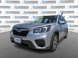 Used 2020 Subaru Forester Premium image 1