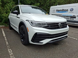 Used 2023 Volkswagen Tiguan SE R-Line image 1