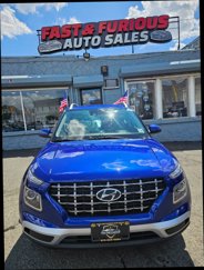 Used 2022 Hyundai Venue SEL w/ Cargo Package image 1