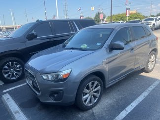 Used 2015 Mitsubishi Outlander Sport ES image 1