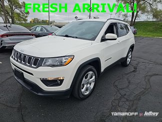 Used 2019 Jeep Compass Latitude w/ Cold Weather Group image 1