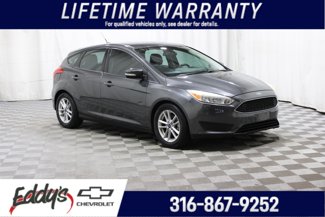 Used 2017 Ford Focus SE image 1