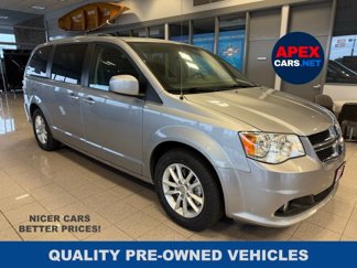 Used 2018 Dodge Grand Caravan SXT image 1