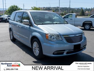 Used 2012 Chrysler Town & Country Limited w/ Luxury Group image 1