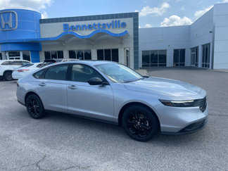 New 2025 Honda Accord SE image 1