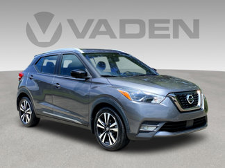 Certified 2020 Nissan Kicks SR image 1
