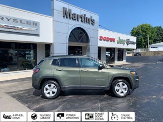 Used 2018 Jeep Compass Latitude image 1