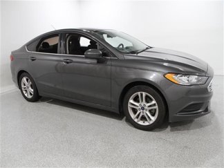 Used 2018 Ford Fusion SE w/ Fusion SE Technology Package image 1