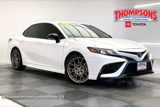 Used 2024 Toyota Camry SE image 1