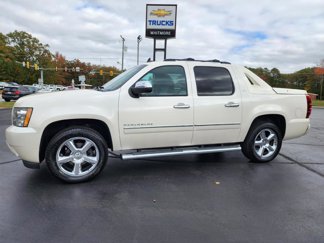 Used 2012 Chevrolet Avalanche LTZ image 1