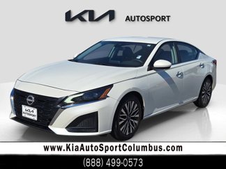 Used 2023 Nissan Altima 2.5 SV image 1