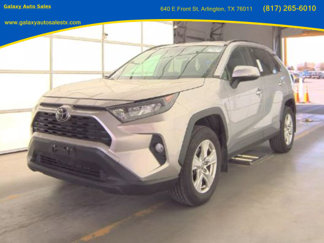 Used 2021 Toyota RAV4 XLE image 1