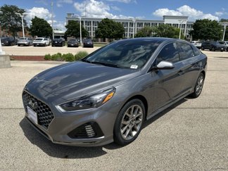 Used 2018 Hyundai Sonata Limited image 1