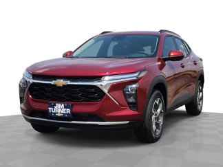 Used 2025 Chevrolet Trax LT w/ Driver Confidence Package image 1
