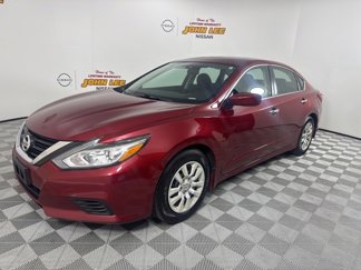 Used 2018 Nissan Altima 2.5 S w/ S Convenience Package image 1