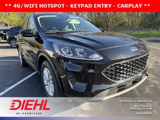 Used 2020 Ford Escape SE image 1