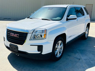 Used 2017 GMC Terrain SLE image 1