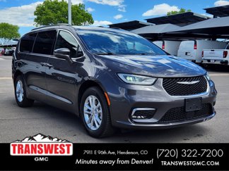 Used 2022 Chrysler Pacifica Touring image 1
