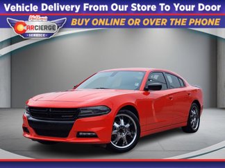 Used 2018 Dodge Charger SXT Plus w/ Blacktop Package image 1