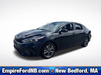 Used 2023 Kia Forte LXS image 1