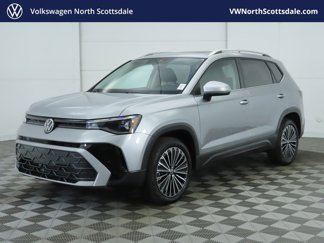 New 2025 Volkswagen Taos SE image 1