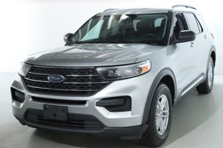 Used 2022 Ford Explorer XLT image 1