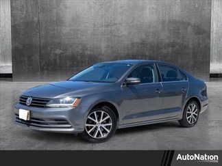 Used 2017 Volkswagen Jetta SE image 1