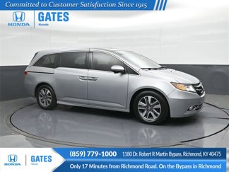 Used 2016 Honda Odyssey Touring image 1